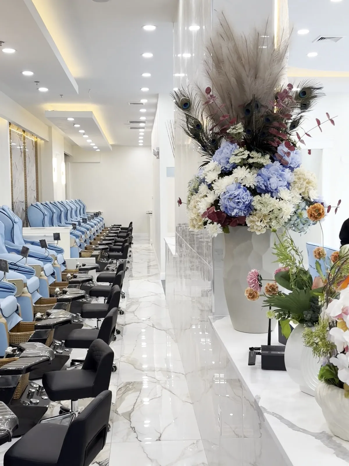 Salon interior